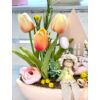 Barack színű tulipános anyák napi asztaldísz