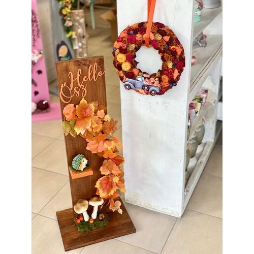 82x33 cm-es fa állvány barnára festve, díszítve kerámia sünivel, minőségi mű őszi falevelekkel, élethű gombákkal, hello ősz felirattal-dekorációs állvány-Álom Kertem