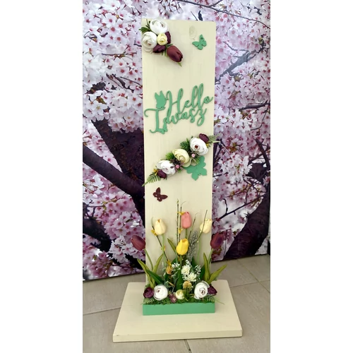 82x33 cm-es fa állvány bézs színűre festve, díszítve Helló tavasz fa felirattal, minőségi selyemvirágokkal, az alján fa ládában élethű gumi tulipánokkal-dekorációs állványok-Álom Kertem